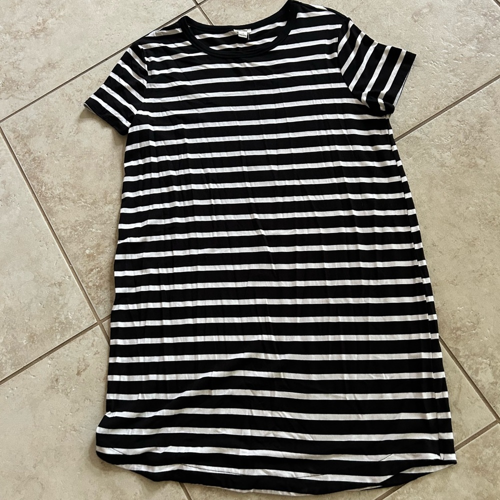 Garage Black and White Striped Top